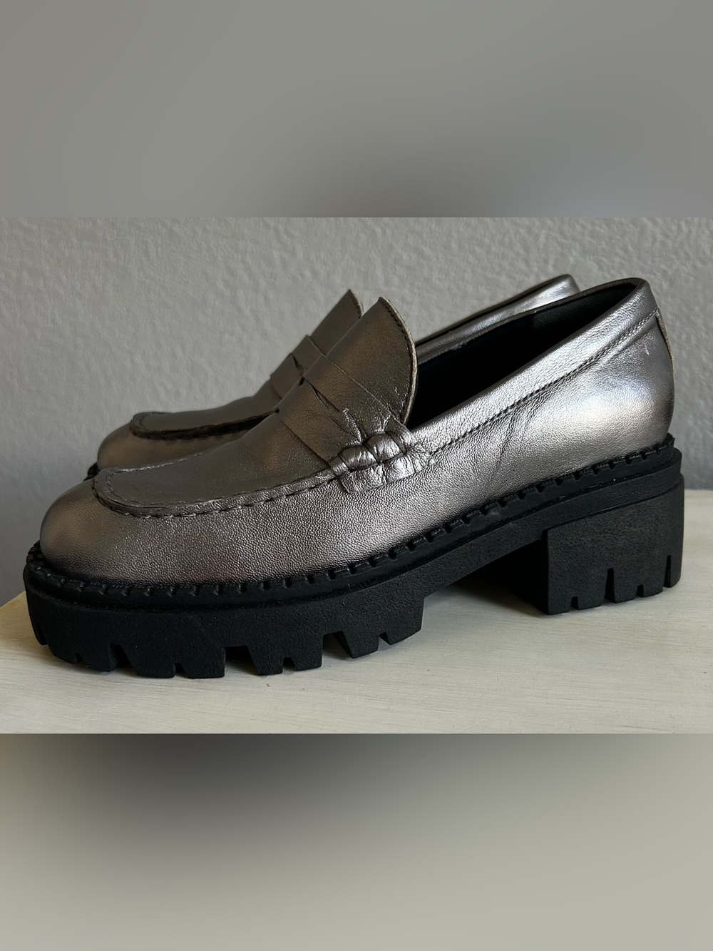 Free People Metallic Silver Platform Loafer - Women's Chunky Sole, size 36. New.